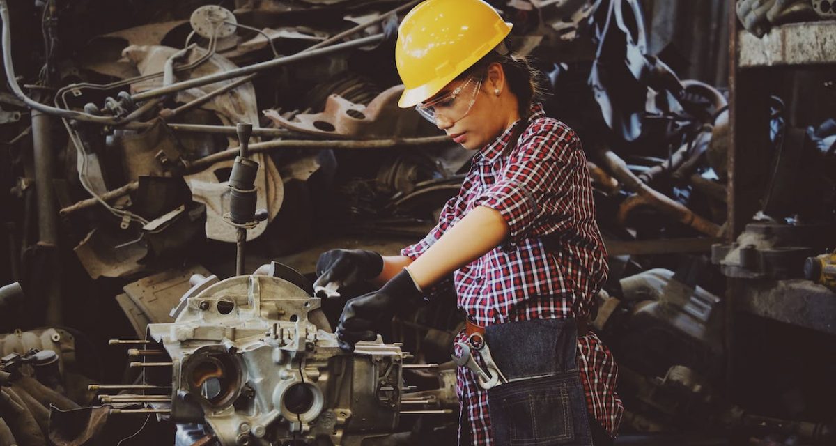 SEO for Industrial and Manufacturing Companies: 5 Strategies + Full Guide