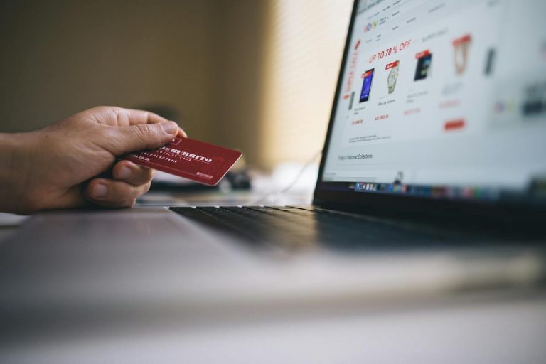 What are Dynamic Product Ads? How to Use Them + Examples